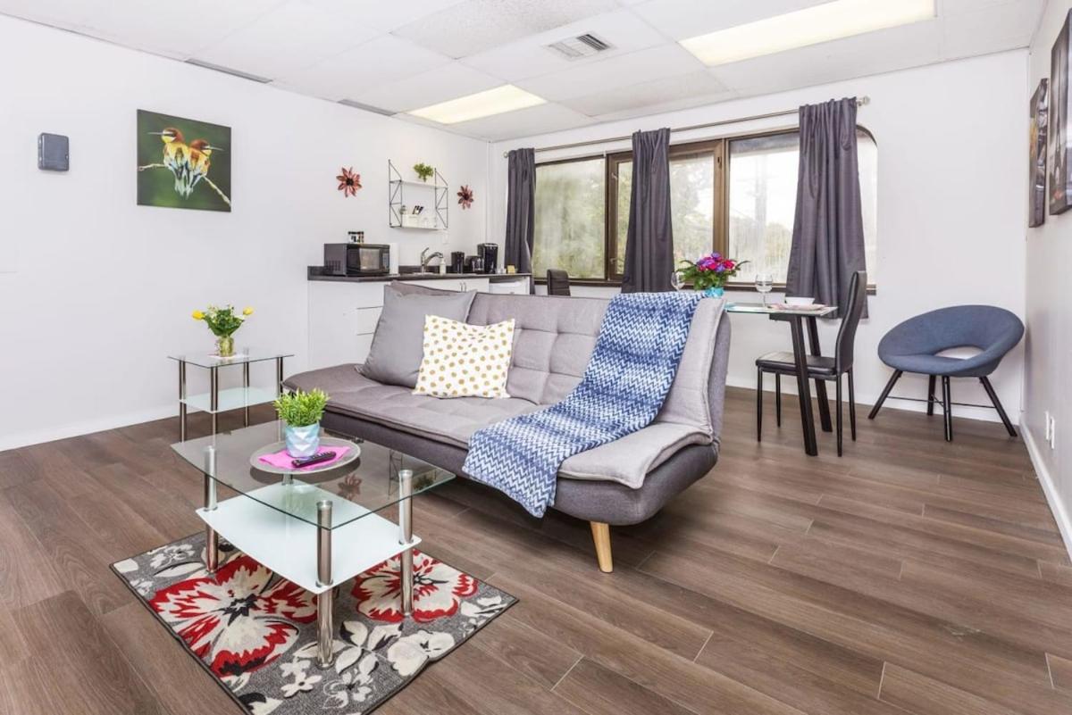Modern 1Br Condo - Chinatown Near Little Italy Οττάβα Εξωτερικό φωτογραφία